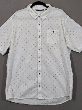 TravisMathew Button Up Shirt Mens XXL White Diamond Print Short Sleeve Golf